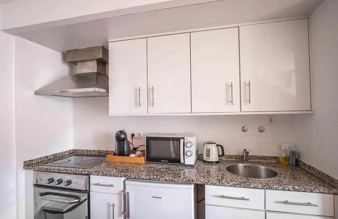 Grande Pensao Residencial Alcobia-1